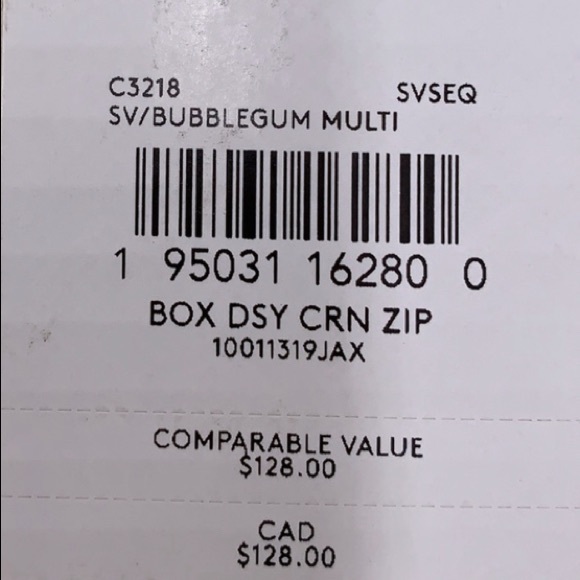 🌸NEW! Coach Gift Set. Wristlet with Charms🌸 - Picture 8 of 9